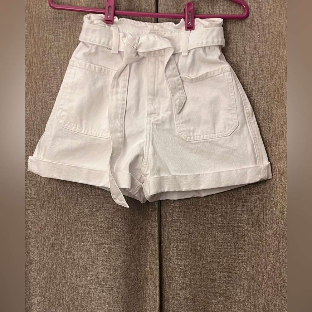 Zara White High-Waisted Women's Shorts - Picture 6 of 10